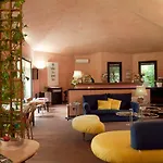 Alia - 4*