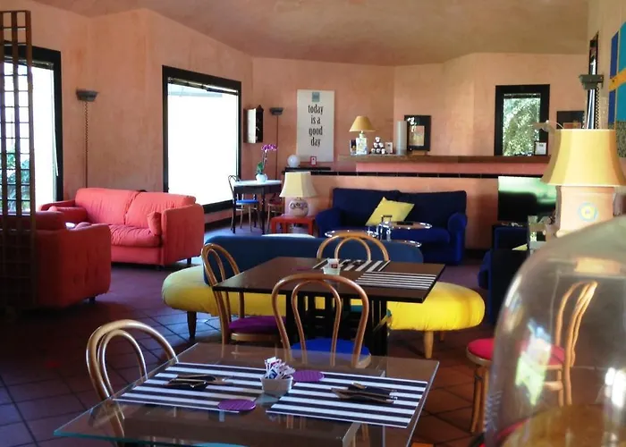 מלון Alia - A 4*